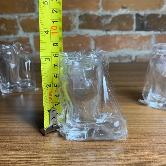 3/$30 - Final Touch Das Boot Shot Glasses - Picture 7 of 8